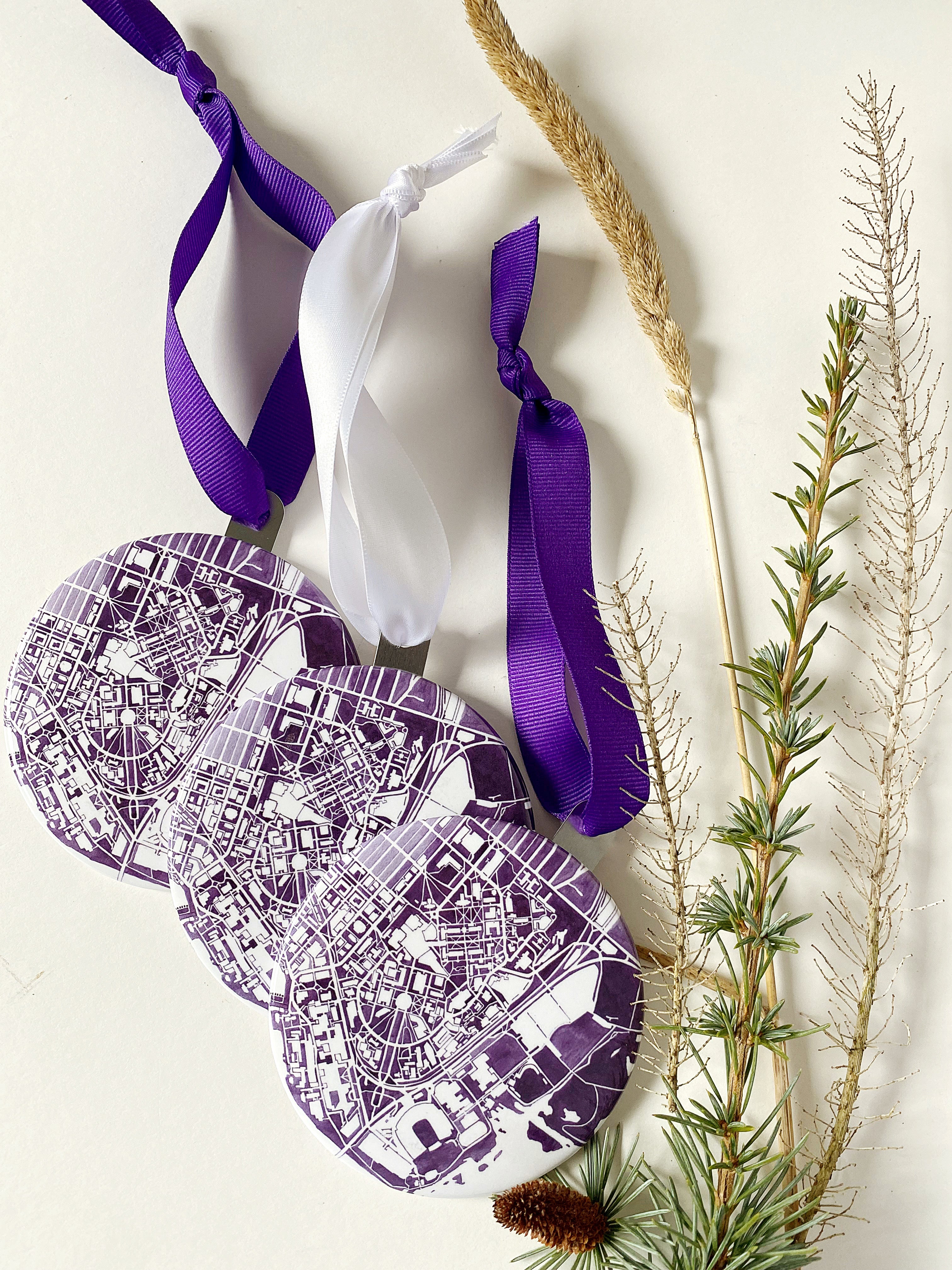 UNIVERSITY of WASHINGTON Seattle Campus Map: ORNAMENT